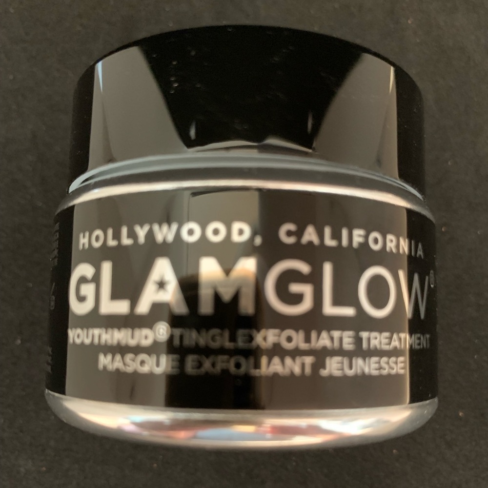 GLAMGLOW.  Face mask.  NWT.